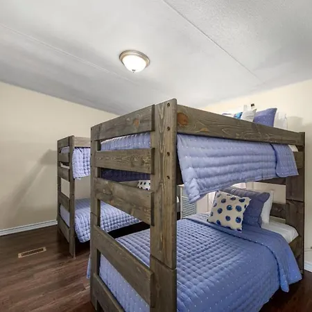 Conroe Tx Handicap Accessible Home Pets Welcome